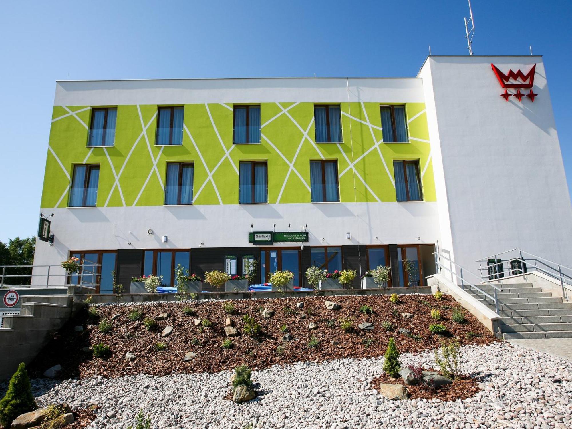 Nad Kralovnou Hotel & Restaurant Prag Exterior foto